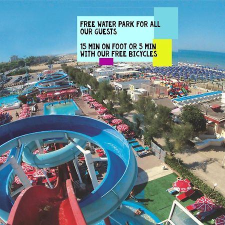Hotel Giorg - Waterpark Included Римини Экстерьер фото